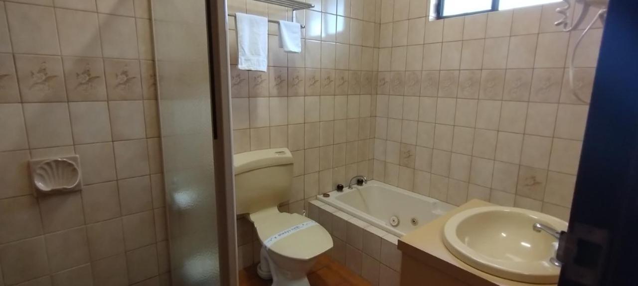 Birch Motel Tocumwal Previously Known As Kanimbla Motor Inn מראה חיצוני תמונה