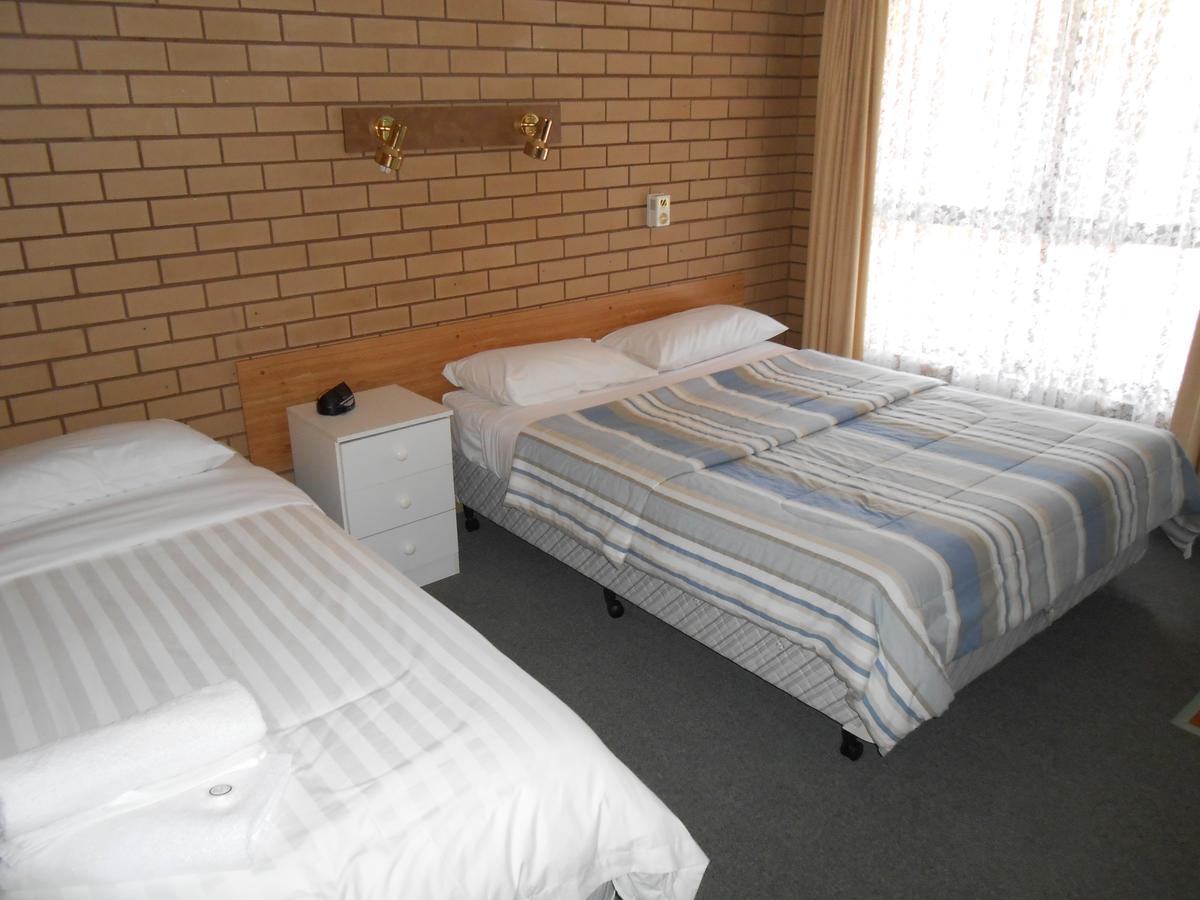 Birch Motel Tocumwal Previously Known As Kanimbla Motor Inn מראה חיצוני תמונה