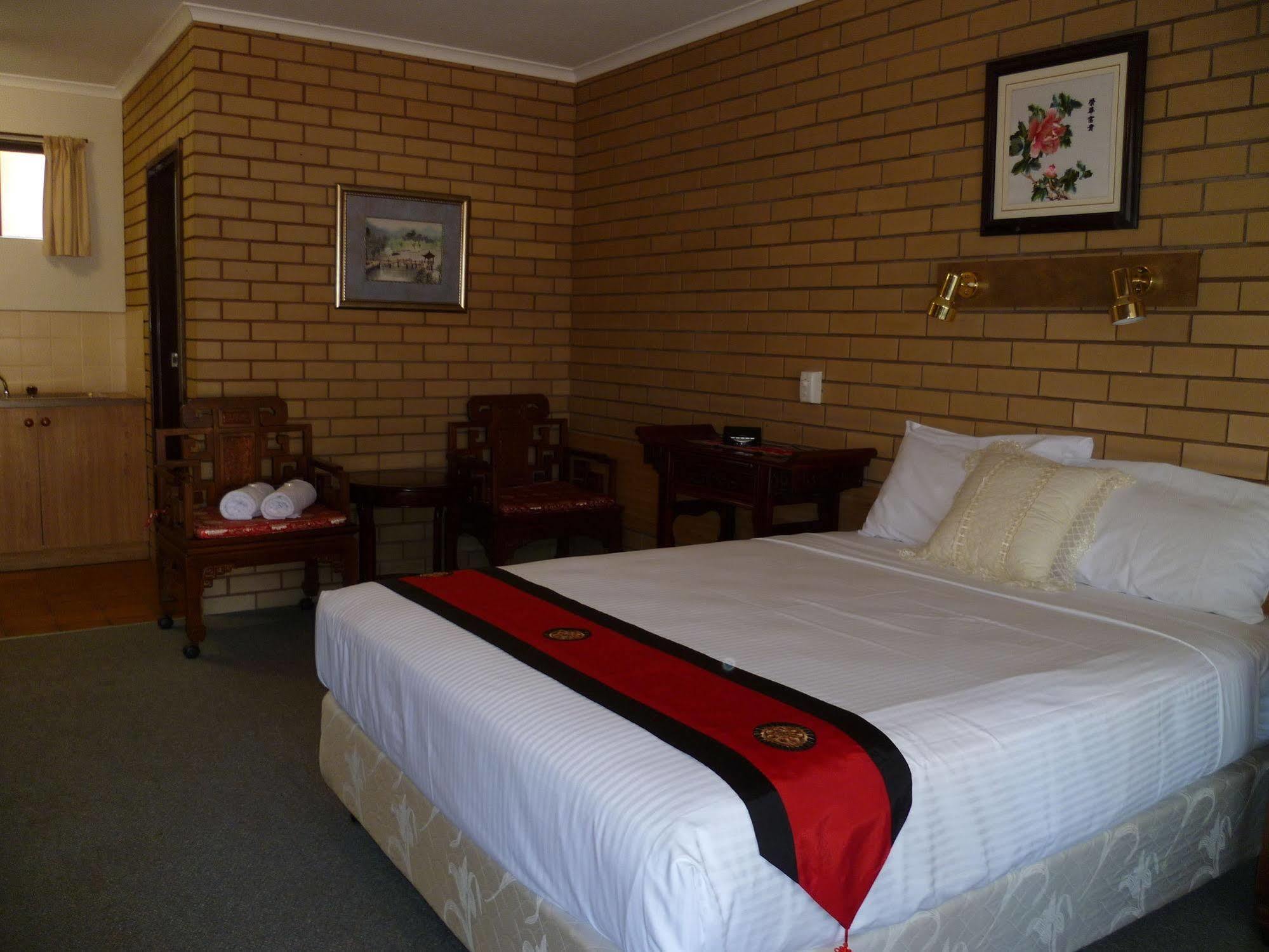 Birch Motel Tocumwal Previously Known As Kanimbla Motor Inn מראה חיצוני תמונה